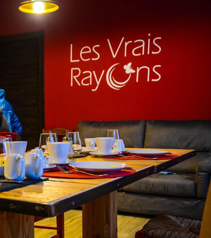 Les Vrais Rayons Hotel Verrayes Buitenkant foto