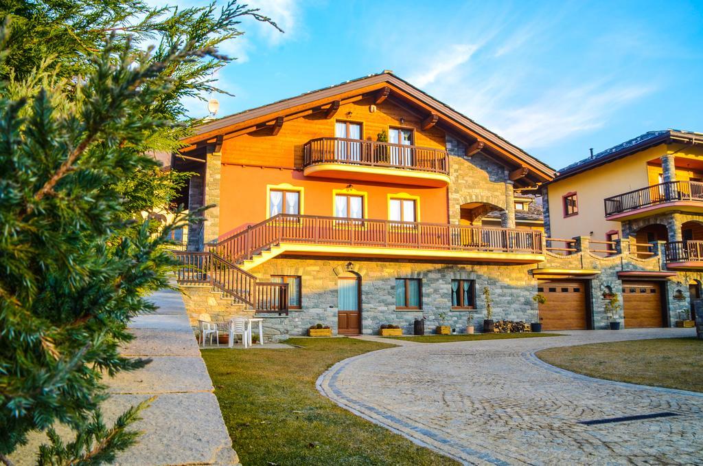 Les Vrais Rayons Hotel Verrayes Buitenkant foto