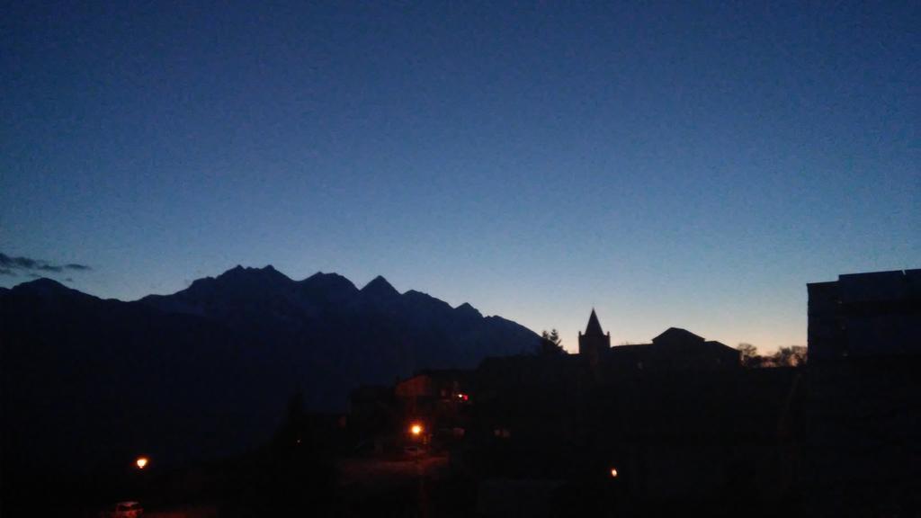 Les Vrais Rayons Hotel Verrayes Buitenkant foto