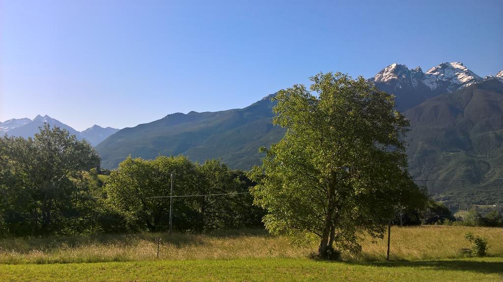Les Vrais Rayons Hotel Verrayes Buitenkant foto
