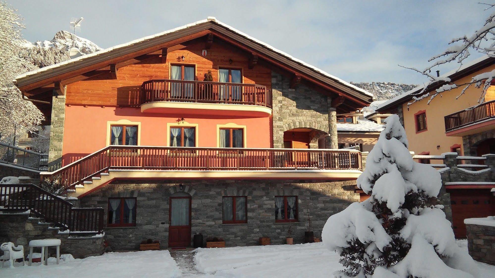 Les Vrais Rayons Hotel Verrayes Buitenkant foto
